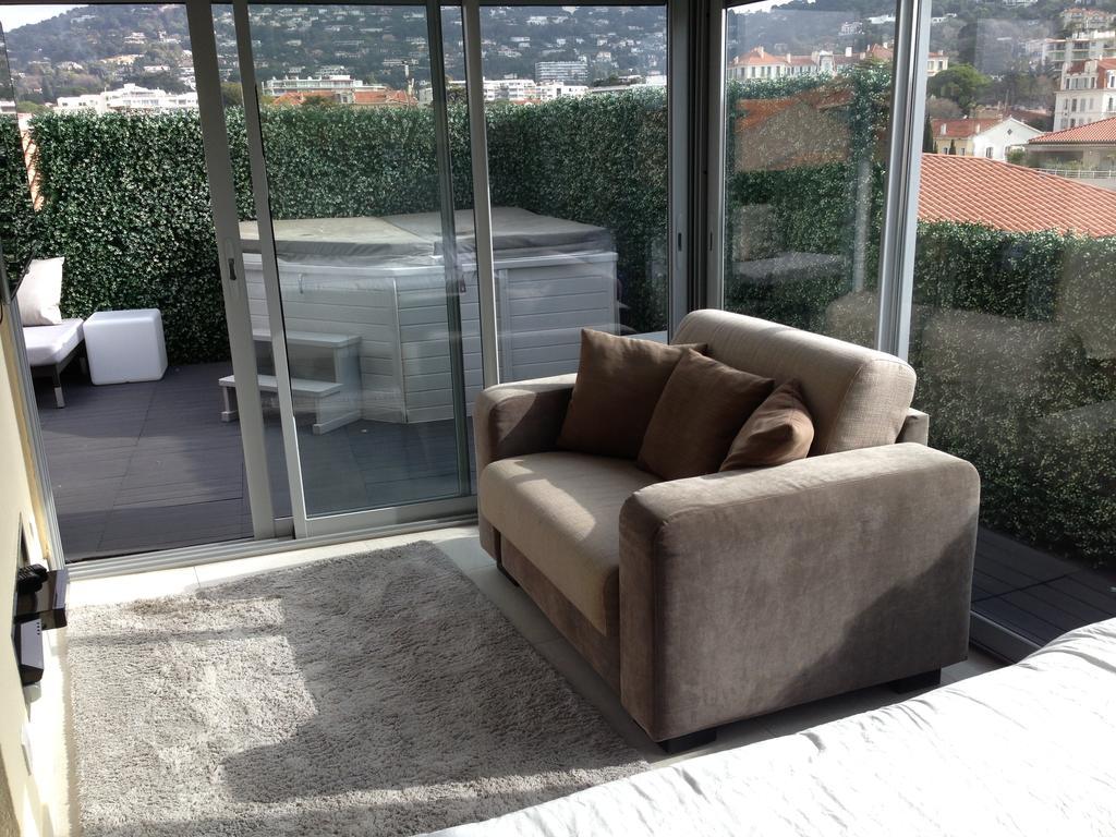 Penthouse With Jacuzzi On The Big Terrace Lägenhet Cannes Exteriör bild