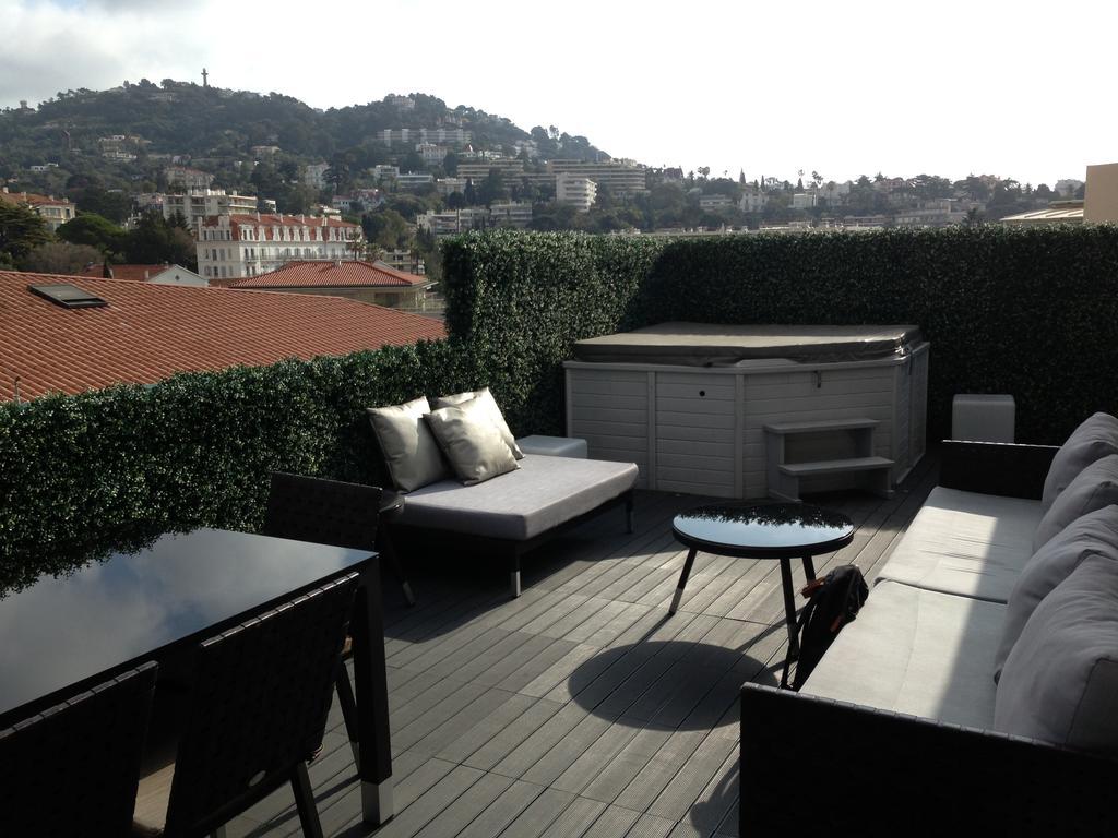 Penthouse With Jacuzzi On The Big Terrace Lägenhet Cannes Exteriör bild