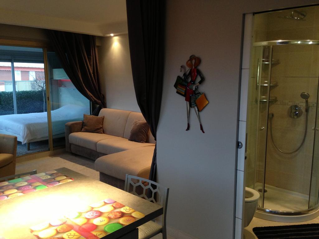Penthouse With Jacuzzi On The Big Terrace Lägenhet Cannes Exteriör bild